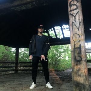 Meet your Posher, Franco